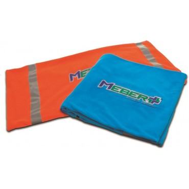 Coperta pile azzurra cm 140 x 210 con bande riflettenti