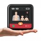 Defibrillatore semiautomatico HeartSave myPAD - Primedic in una mano